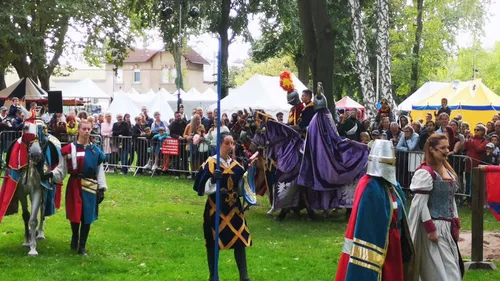 Chevaliers et autres troubadours se donnent rendez-vous à Liverdun