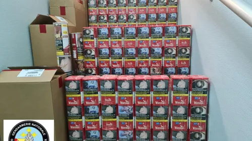 A4 : Conduite sans permis et avec 80 pots de tabac dans le coffre