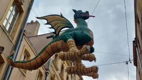 Graoully, Girafes rouges, … : Le programme de ce 14 juillet à Metz