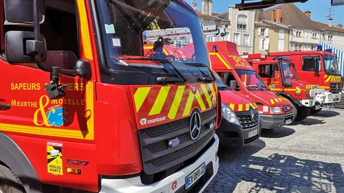 Incendies : des pompiers lorrains envoyés en soutien dans le Var