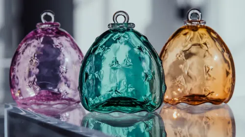 Moselle : les clients séduits par la boule de Meisenthal 