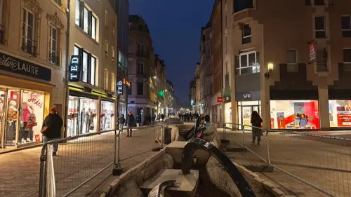 Metz : la Serpentine prend forme