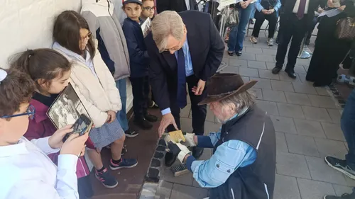 Stolpersteine: de nouveaux pavés posés dans les rues de Metz pour...
