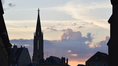 Metz : un rassemblement ce lundi en hommage à Dominique Bernard