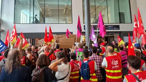 La réouverture de la gare Matabiau perturbée par des manifestants