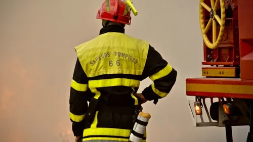 Feu dans l'Aude : 500 sapeurs-pompiers engagés et 800 hectares...