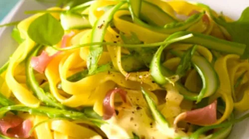 Pâtes carbonara aux asperges d'Alsace