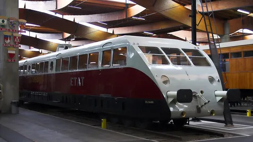 Patrimoine ferroviaire : l’unique autorail Bugatti quitte Mulhouse...