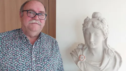 Jean-Marie Béhé, maire d'Ottmarsheim, en entretien avec le...