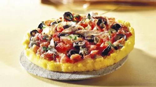 Pizza revisitée à la polenta
