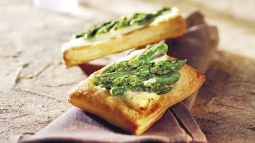 Feuilleté aux asperges