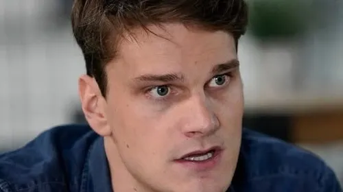 L’ex-nageur Yannick Agnel renvoyé devant la cour criminelle du...