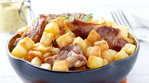 Sauté de porc et pommes de terre à la poêle
