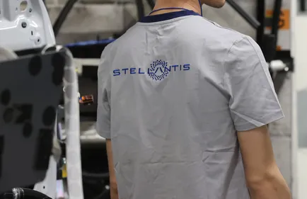 Canicule à l’usine Stellantis de Mulhouse : les salariés dénoncent...