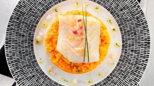 Cœur de cabillaud poché au lait et écrasé de potiron 