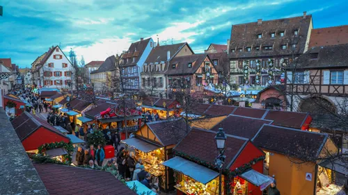 COLMAR : le marché de Noël surveillé par drone