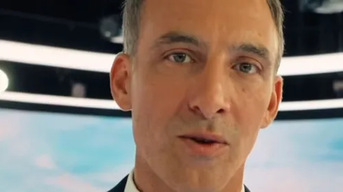 Présidentielle 2027 : Raphaël Glucksmann officialise sa candidature