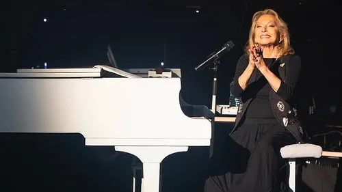 Véronique Sanson hospitalisée d’urgence, son concert à Saint-Brieuc...