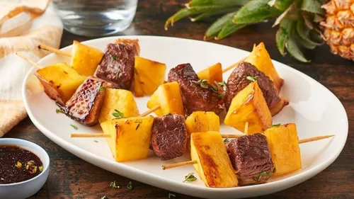 Brochettes de magret de canard et ananas