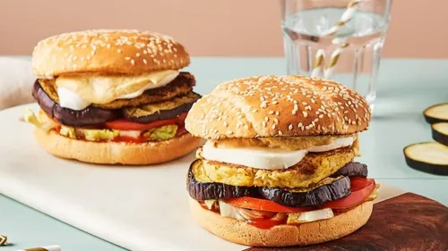 Burger végétarien à l'aubergine