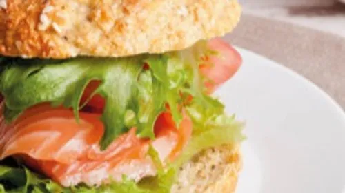 Burger léger au saumon fumé