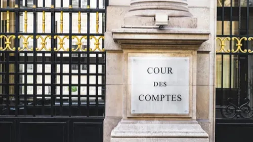 La Cour des comptes a condamné un maire à une amende pour des...