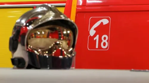 Bas-Rhin : une voiture percute un commerce, un jeune homme...