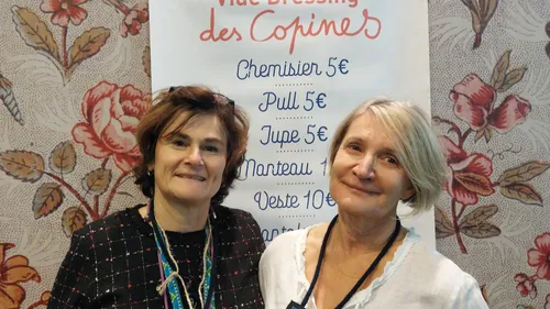 Le vide-dressing des copines