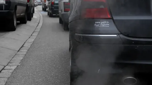 Strasbourg maintient l'interdiction des voitures classées 3 malgré...