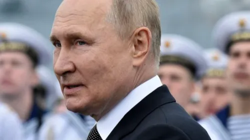 Vladimir Poutine exprime sa satisfaction quant à la progression de...