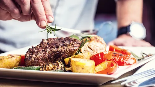 Restaurants : la fin de la tolérance pour les réservations non...