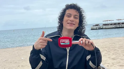 CANNESERIES : Roman Doduik présente sa série “P* de soirée”