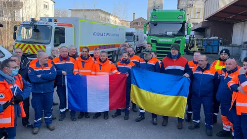 Solidarité : un convoi de 13 poids-lourds chargés de matériel...