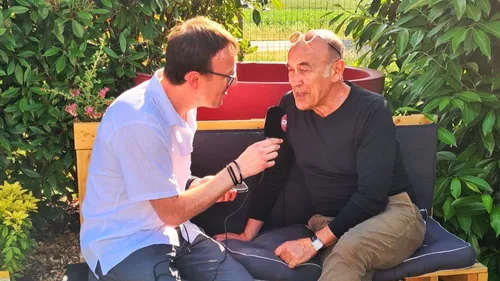 20/06/2022 ARTISTES ET CONFIDENCES - Christian Parizot de la série...