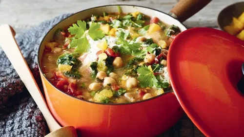 Soupe aux pois chiches et épinards