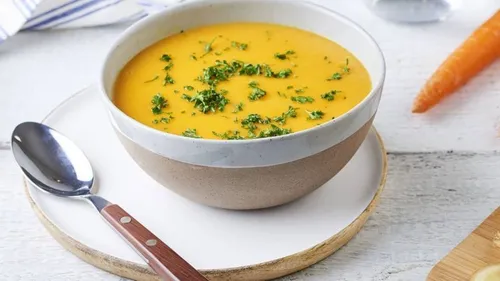 Soupe au carottes, gingembre