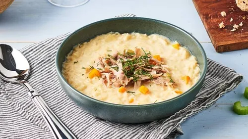 Soupe grecque au poulet Avgolemono
