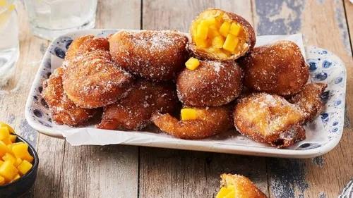 Beignets à la mangue, suspiro de monja