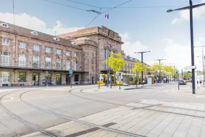 Un bébé naît dans un TER à la gare de Mulhouse grâce à l’aide d’une...