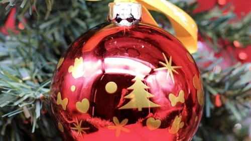 Mulhouse : un homme volait uniquement les boules rouges au marché...