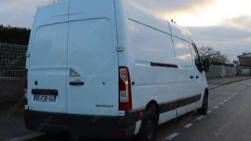 Enfant retrouvé séquestré dans un véhicule en Alsace : le parquet...