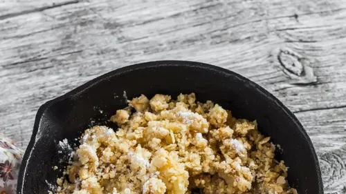 Crumble de chou fleur et dés de poulet