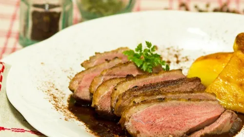 Magret de canard et pommes de terre sautées