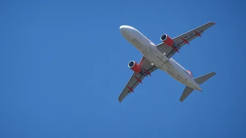 Collision évitée à l’aéroport de Nice : l’enquête judiciaire touche...