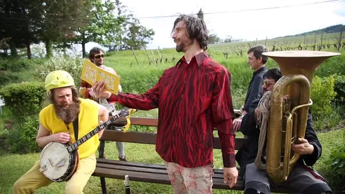 La compagnie Bal'us'trad débarque en salle pour la première fois