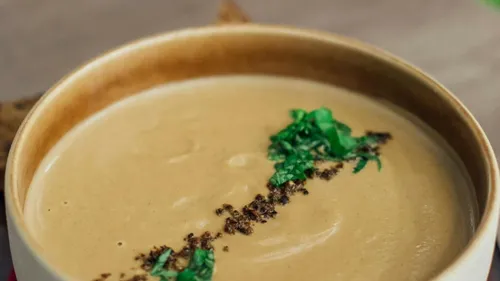 Velouté de châtaignes et champignons