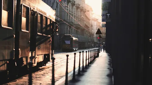 Un tramway déraille à Milan : au moins deux morts et une...