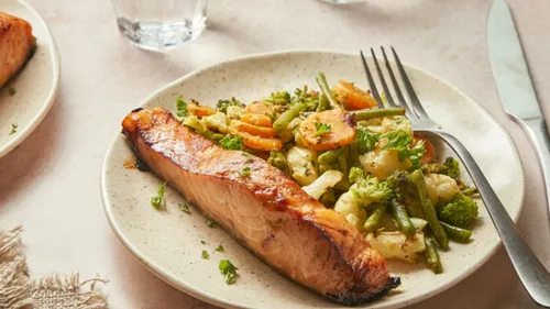 Saumon mariné, grillé et caramélisé