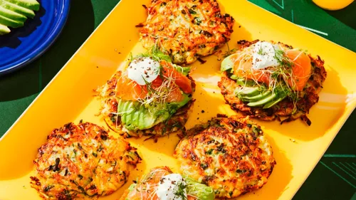 Toast à l'avocat et truite fumée revisité version rösti