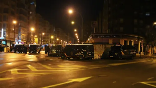 Barcelone : 128 interpellations après une nuit de dégradations et...